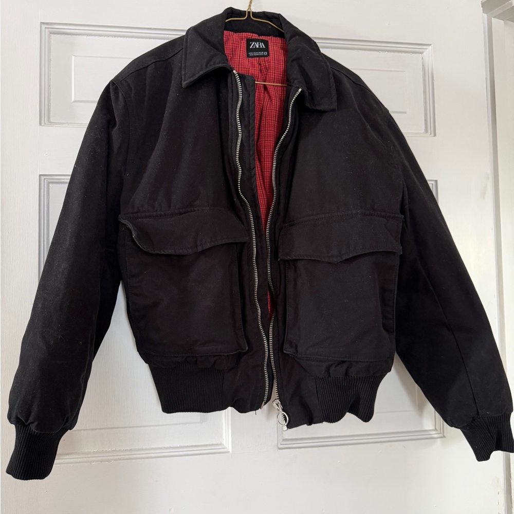 Zara Men's Black and Red Bomber Jacket